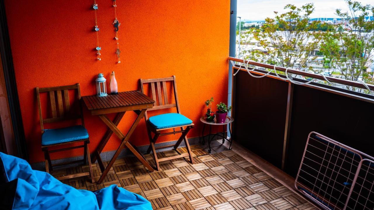 Apartma Orange Apartment Копер Екстериор снимка